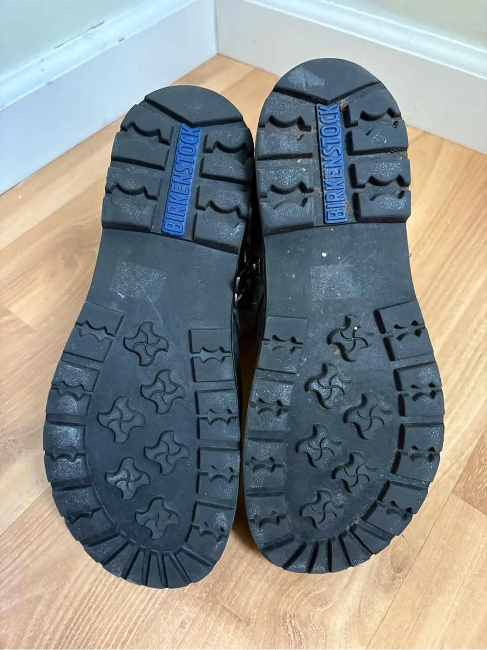 Birkenstock sturdy leather
